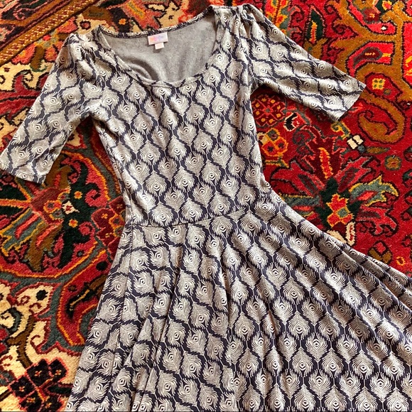 💙 Lularoe Nicole Dress - Peacock Pattern 💙 - Picture 4 of 7